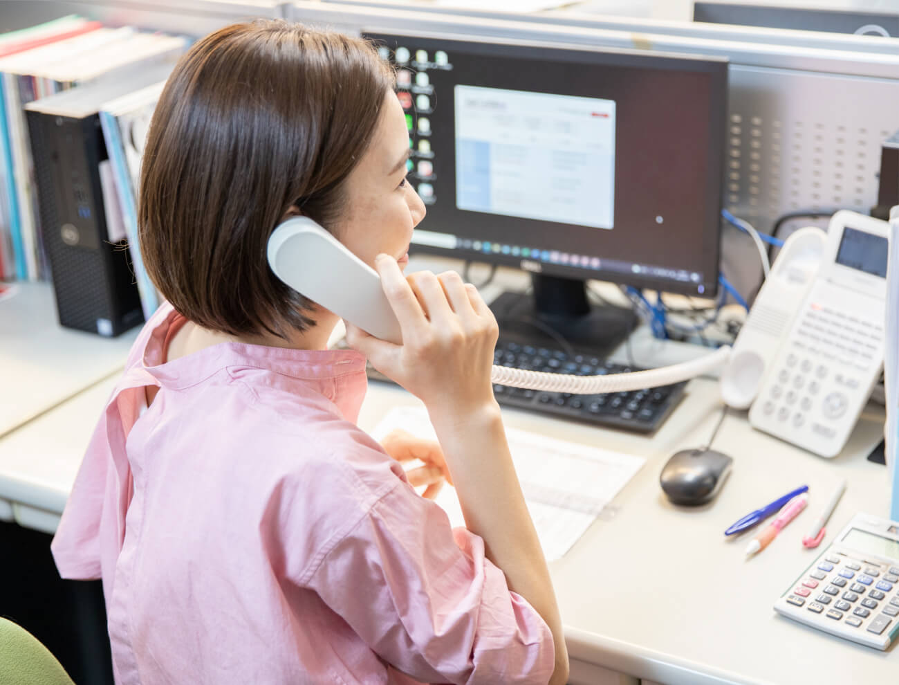 会社全体がスムーズに活動できるよう考え、サポート・提案するよう心がけています。